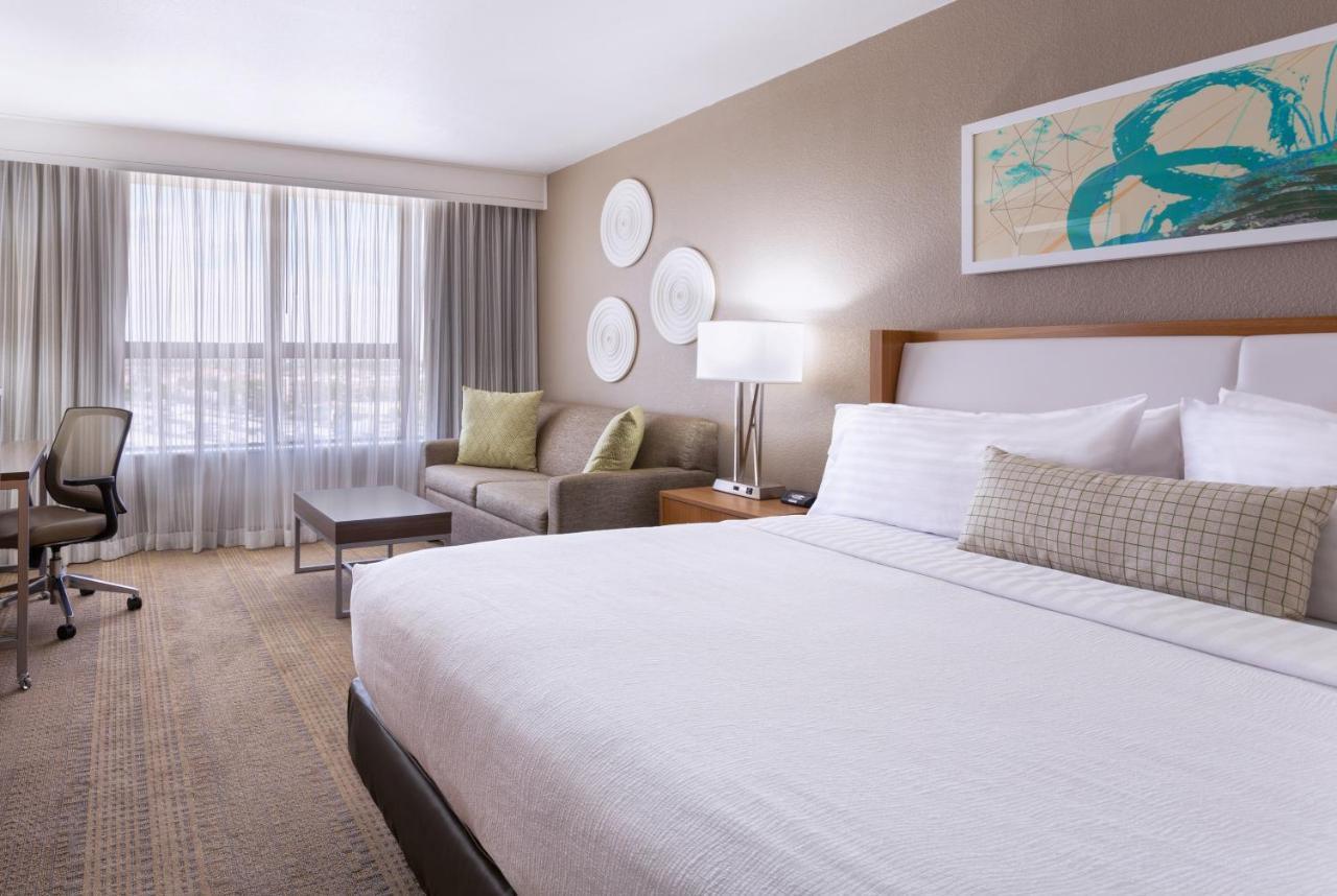Holiday Inn Miami West - Airport Area By Ihg Hialeah Gardens Bagian luar foto