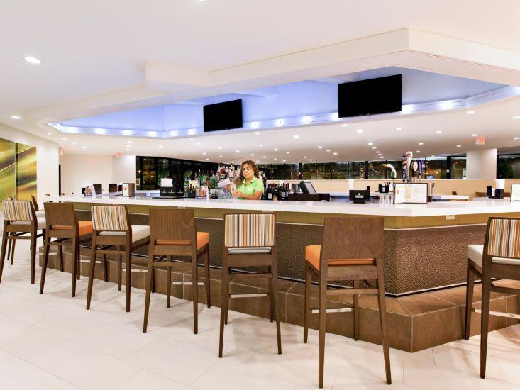 Holiday Inn Miami West - Airport Area By Ihg Hialeah Gardens Bagian luar foto